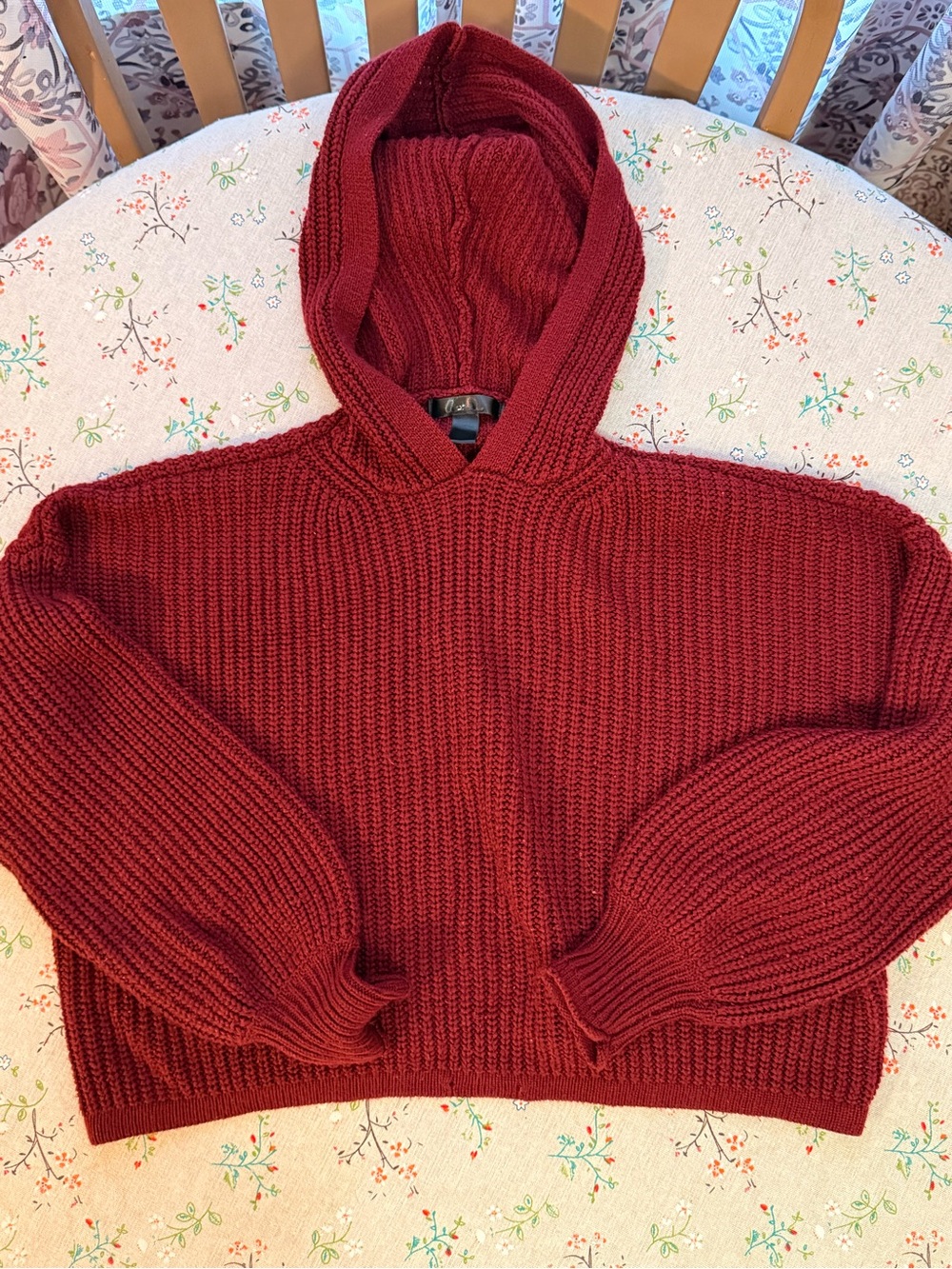 Crop Hooded Chunky Knit Sweater - Wine Red